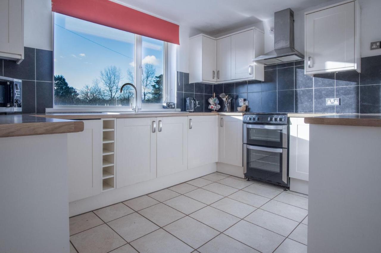 Maytree Cottage - 4 Bedroom Holiday Home - Tenby Exterior photo
